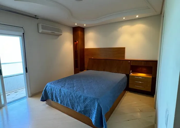 Ap Frente Mar Balneario Camboriu